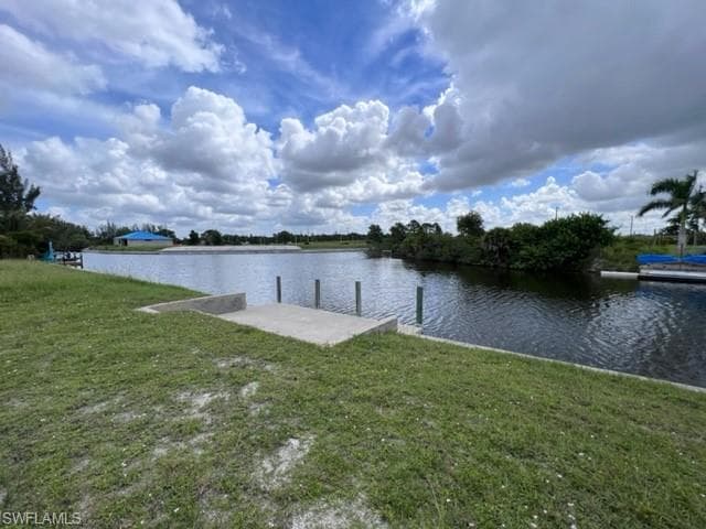 1905 NW 32nd CT CAPE CORAL, FL 33993