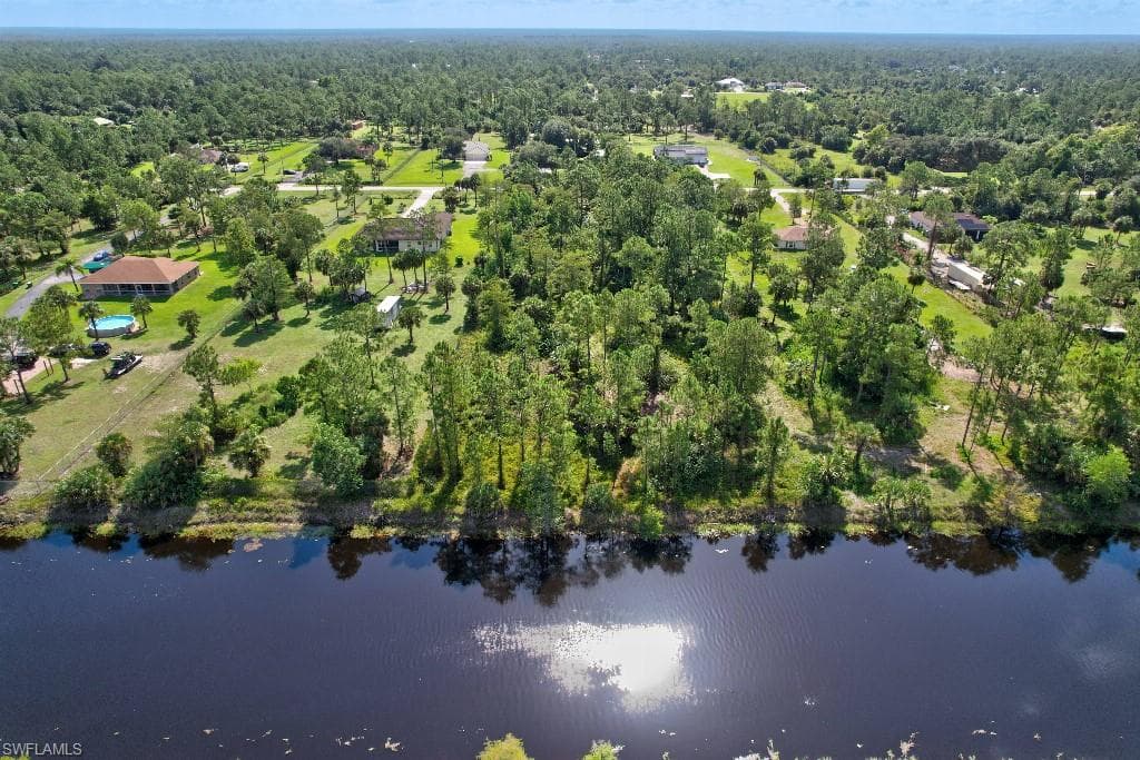 10th ST SE NAPLES, FL 34117