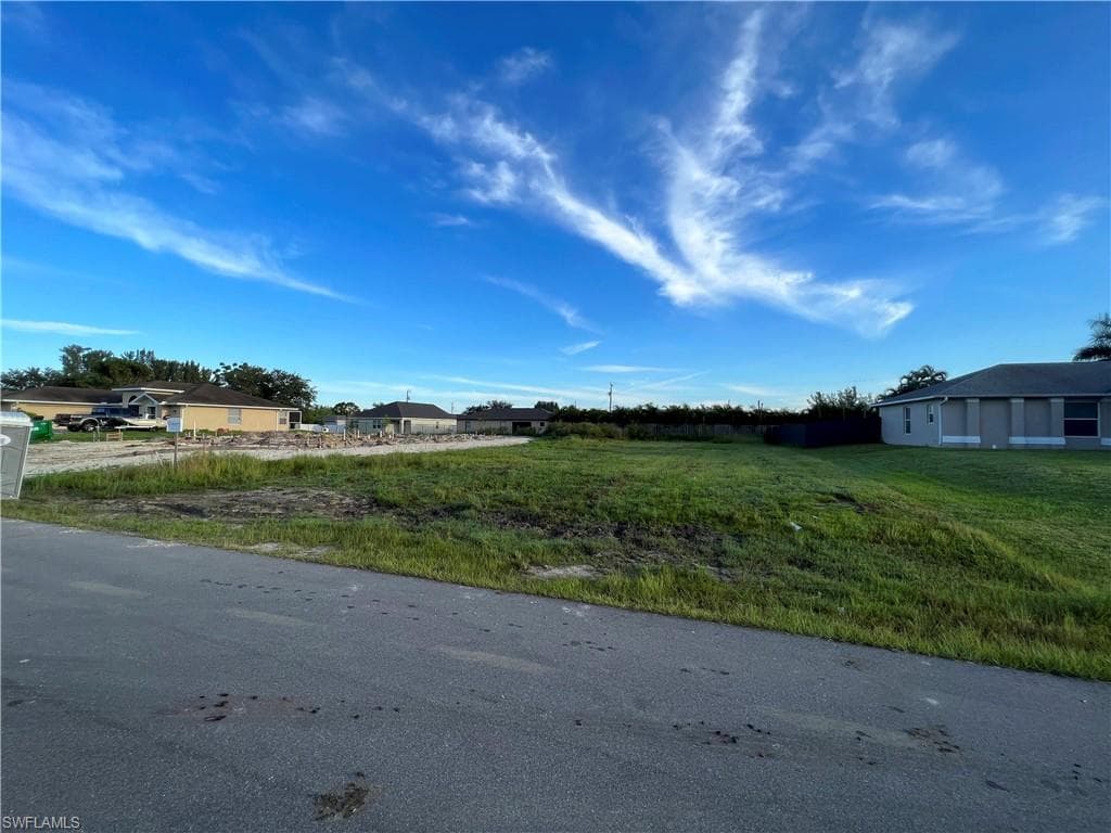 1937 SW 3rd TER CAPE CORAL, FL 33991
