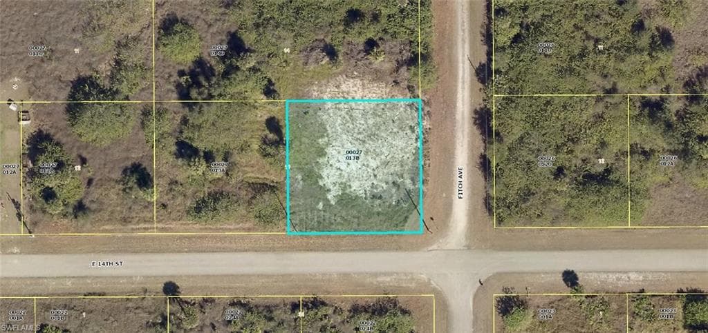 4407 E 14th ST LEHIGH ACRES, FL 33972
