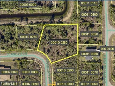 635 Clancy ST E LEHIGH ACRES, FL 33974