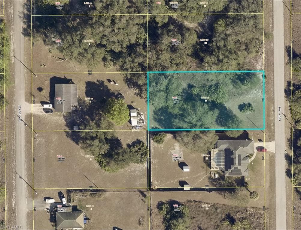 1617 Scott AVE LEHIGH ACRES, FL 33972