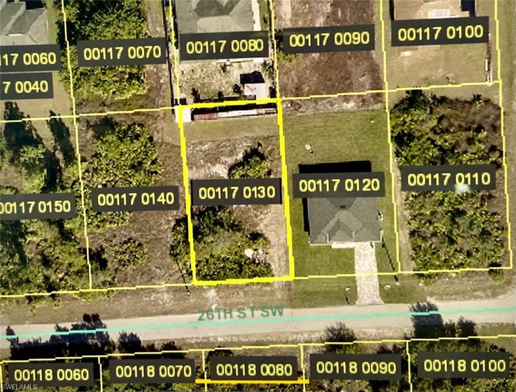 2604 26th ST SW LEHIGH ACRES, FL 33976