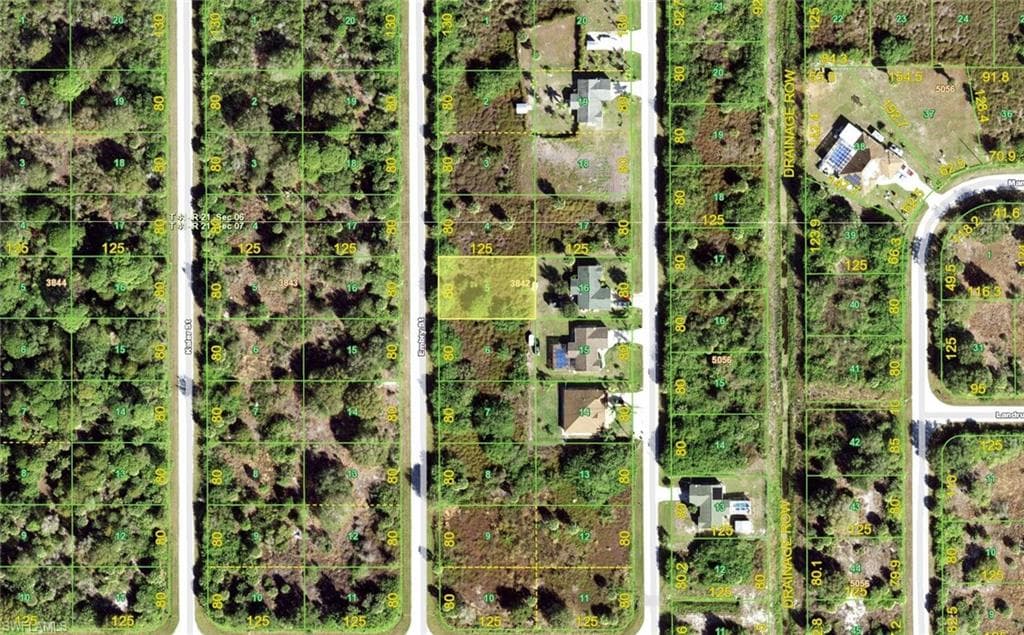 7010 Embry ST PORT CHARLOTTE, FL 33981