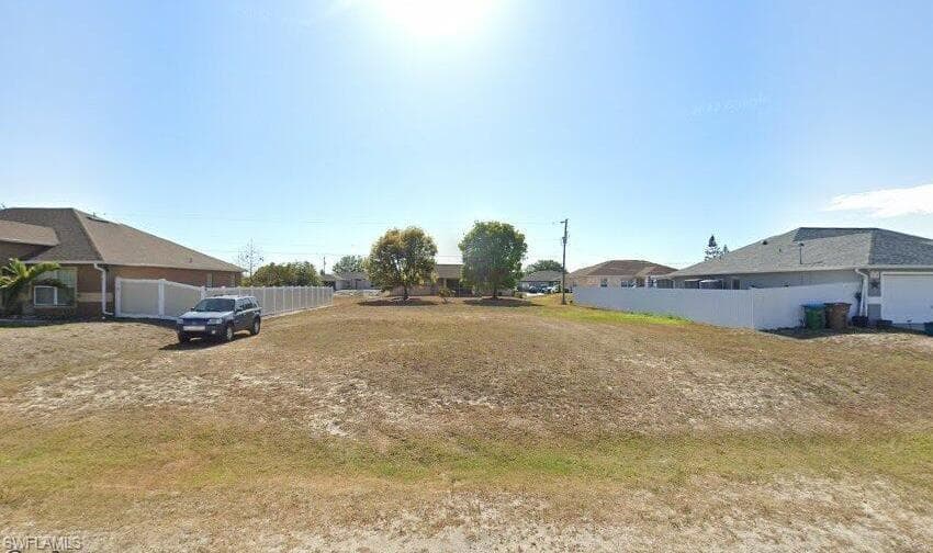1006 NW 5th PL CAPE CORAL, FL 33993
