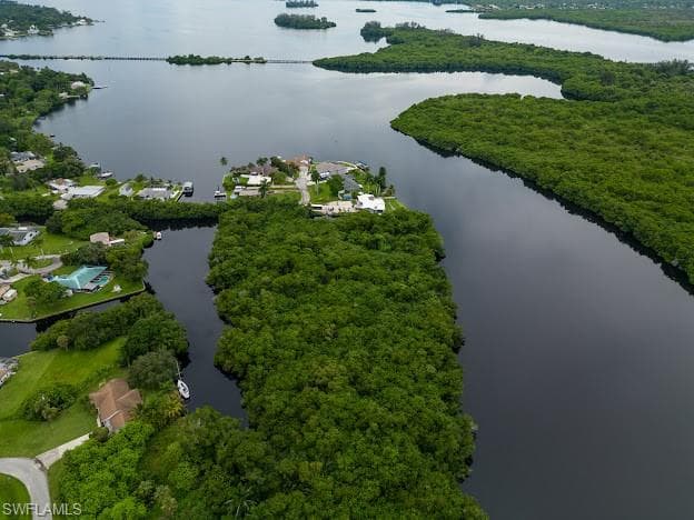 326 Shore DR FORT MYERS, FL 33905