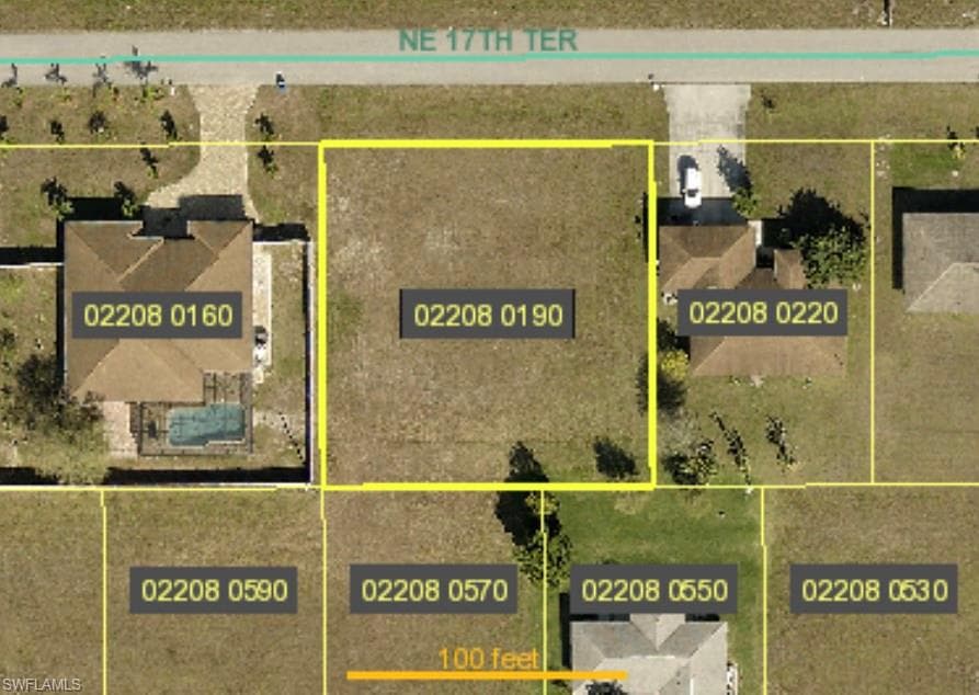 1722 NE 17th TER CAPE CORAL, FL 33909