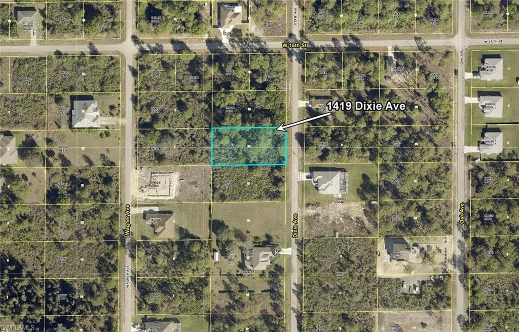 1419 Dixie AVE LEHIGH ACRES, FL 33972