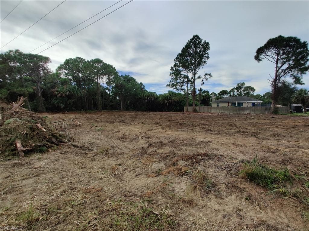 1222 Hilliard ST E LEHIGH ACRES, FL 33974