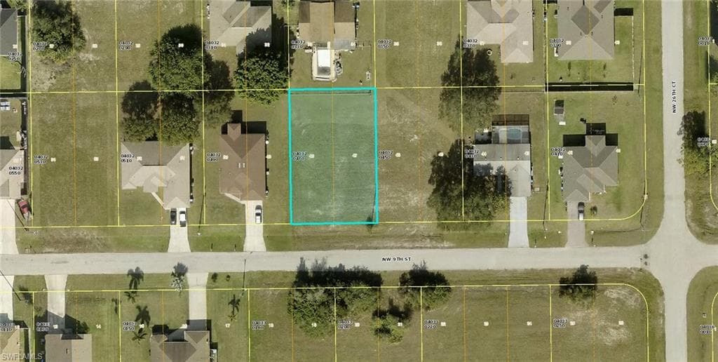 2613 NW 9th ST CAPE CORAL, FL 33993