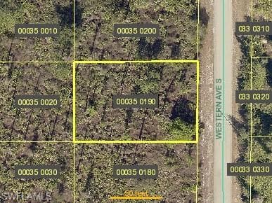 338 Western AVE S LEHIGH ACRES, FL 33974