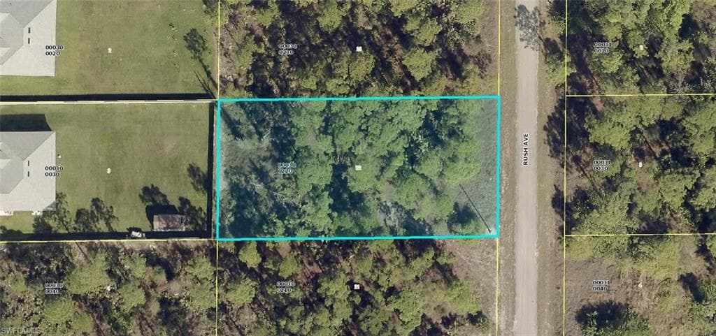 1419 Rush AVE LEHIGH ACRES, FL 33972