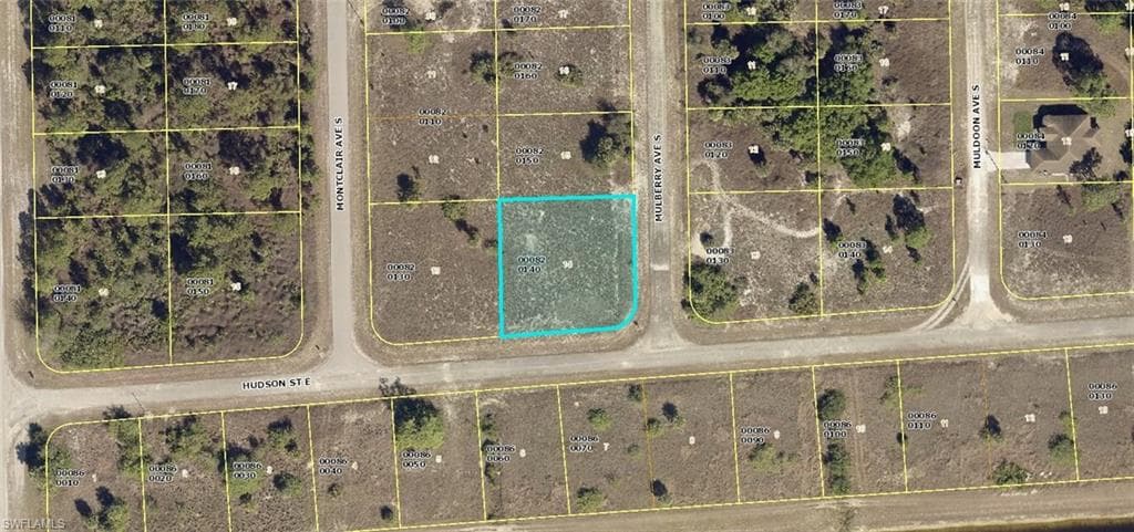 660 Mulberry AVE S LEHIGH ACRES, FL 33974