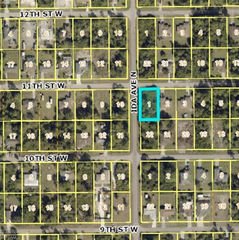2821 11th ST W LEHIGH ACRES, FL 33971