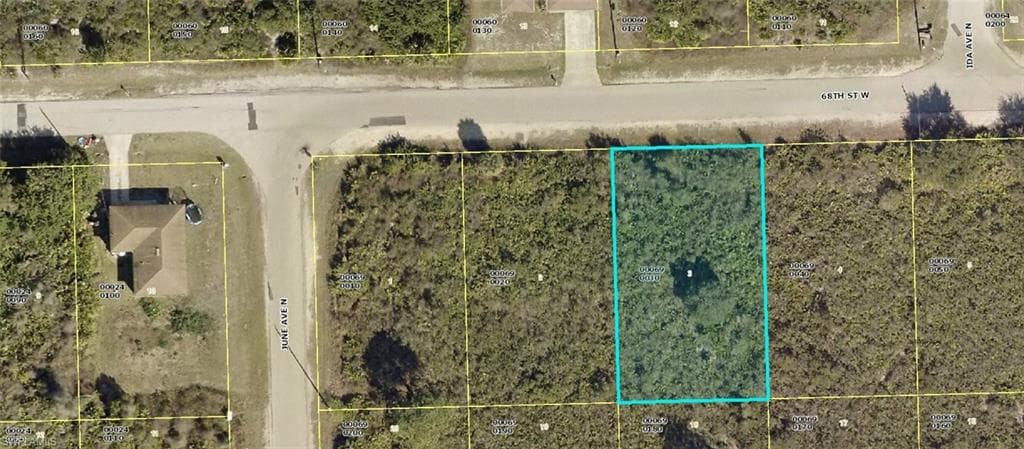 2803 68th ST W LEHIGH ACRES, FL 33971