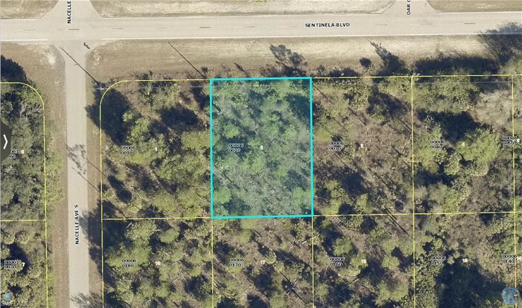 1122 Sentinela BLVD LEHIGH ACRES, FL 33974
