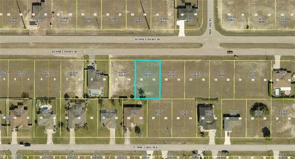 322 Kismet PKWY W CAPE CORAL, FL 33993