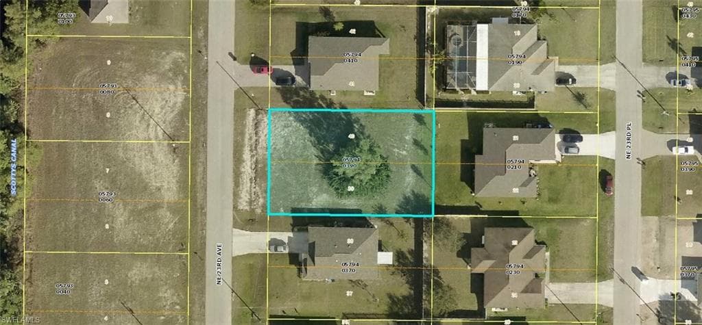 3717 NE 23rd AVE CAPE CORAL, FL 33909