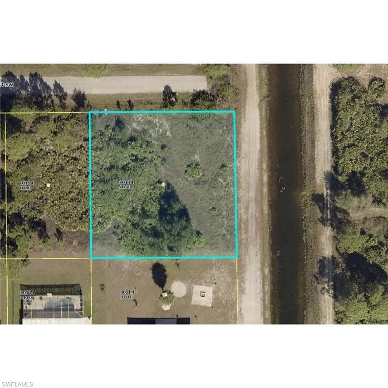 2501 41st ST SW LEHIGH ACRES, FL 33976