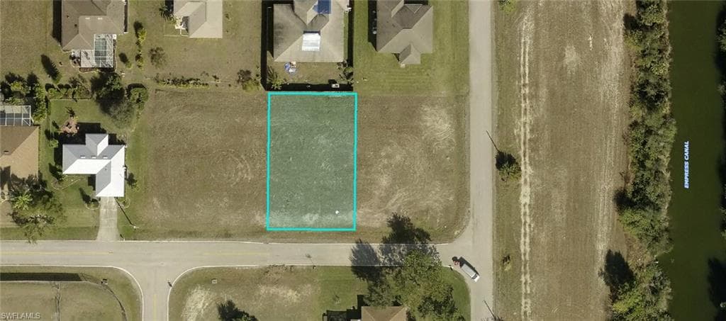 1223 NE 18th TER CAPE CORAL, FL 33909