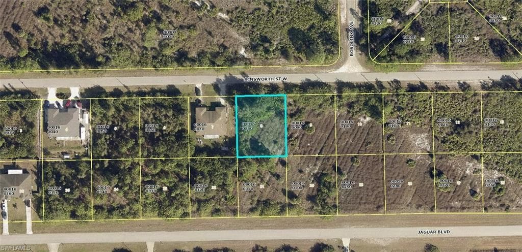 932-934 Ainsworth ST W LEHIGH ACRES, FL 33974