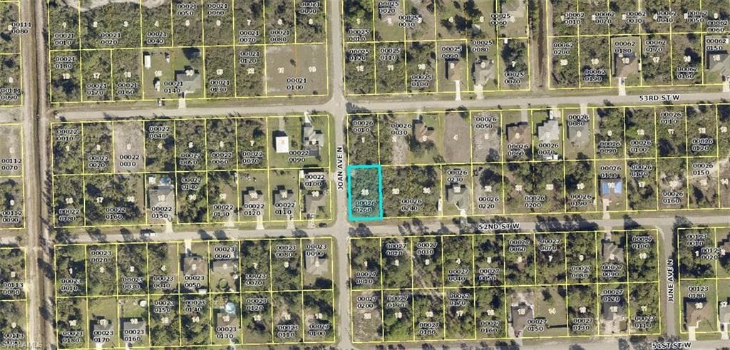 2918 52nd ST W LEHIGH ACRES, FL 33971