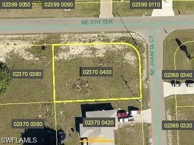 514 NE Juanita CT CAPE CORAL, FL 33909