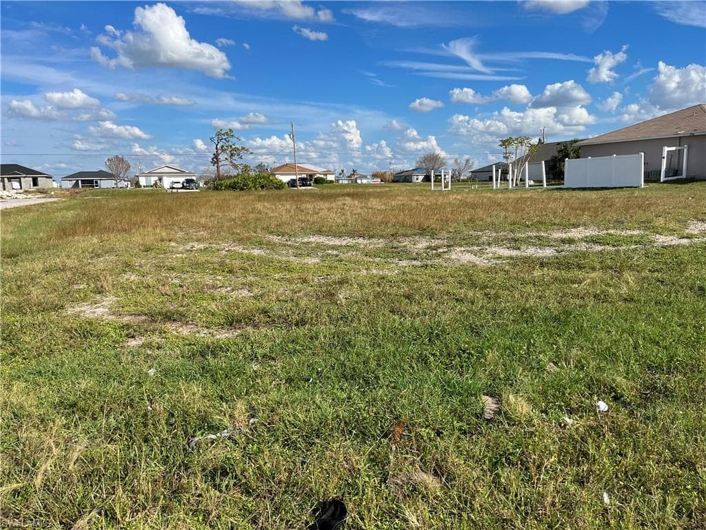 2219 NW 9th AVE CAPE CORAL, FL 33993