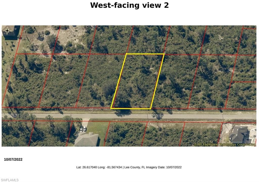 417 Fitch AVE LEHIGH ACRES, FL 33972