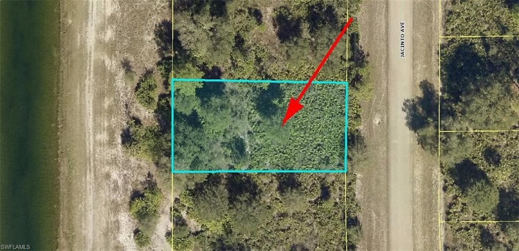 1871 Jacinto AVE LEHIGH ACRES, FL 33972