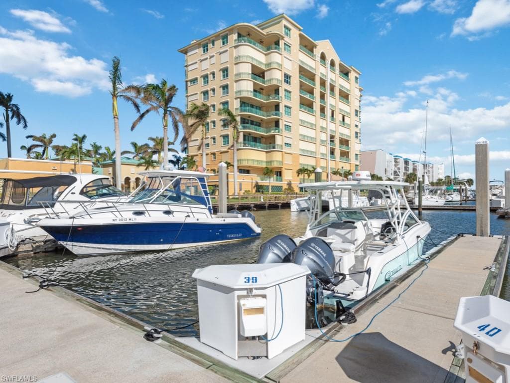 1081 Bald Eagle DR MARCO ISLAND, FL 34145