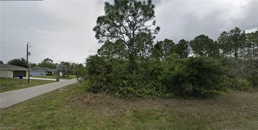 3300 44th ST W LEHIGH ACRES, FL 33971