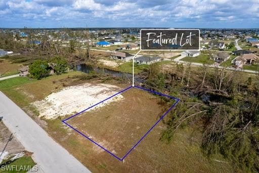 1527 NW 21st PL CAPE CORAL, FL 33993