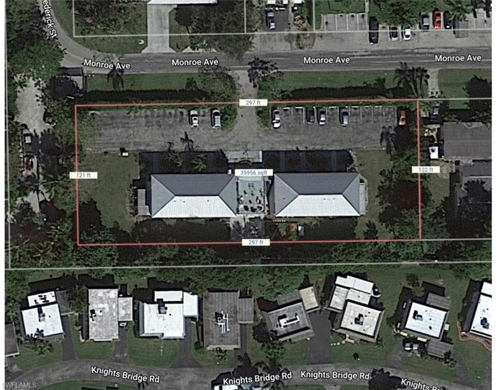 2030 Monroe AVE NAPLES, FL 34112