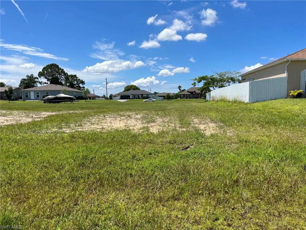 2202 NW 11th ST CAPE CORAL, FL 33993