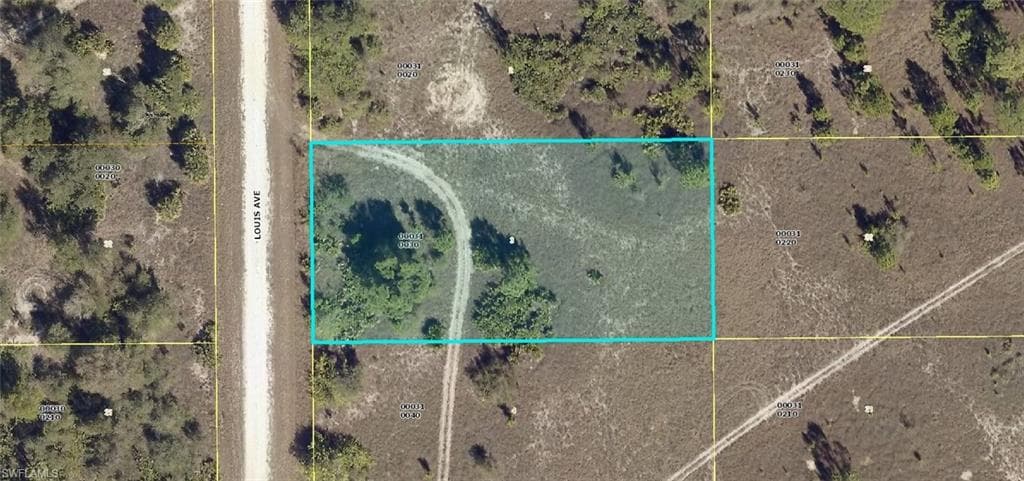 1818 Louis AVE LEHIGH ACRES, FL 33972
