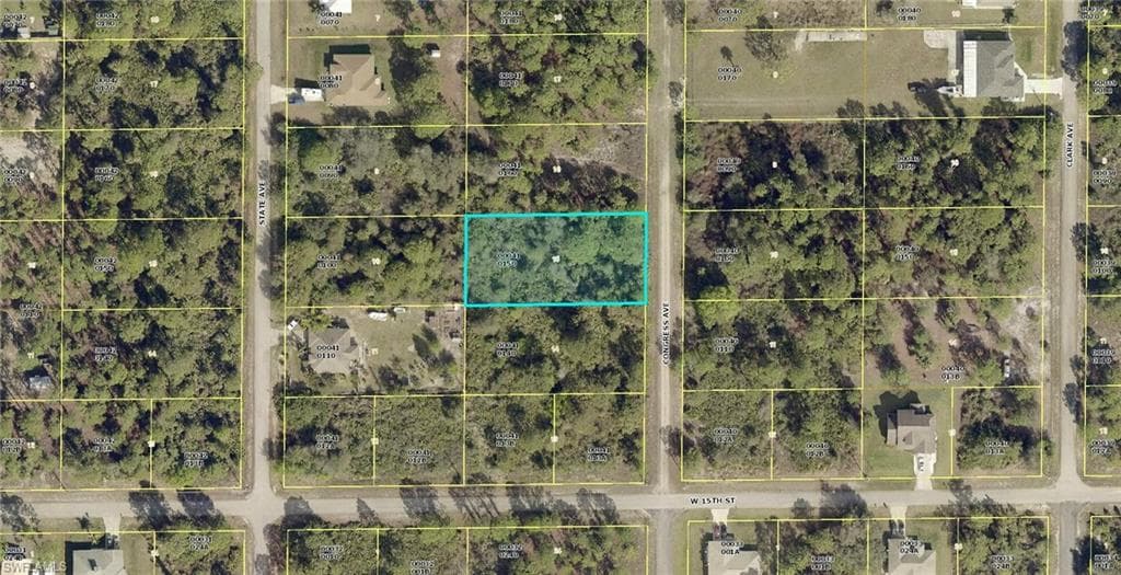 1505 Congress AVE LEHIGH ACRES, FL 33972