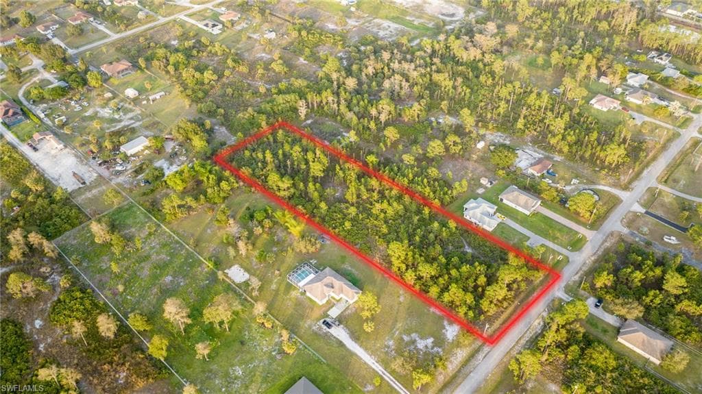 2383 37th AVE NE NAPLES, FL 34120