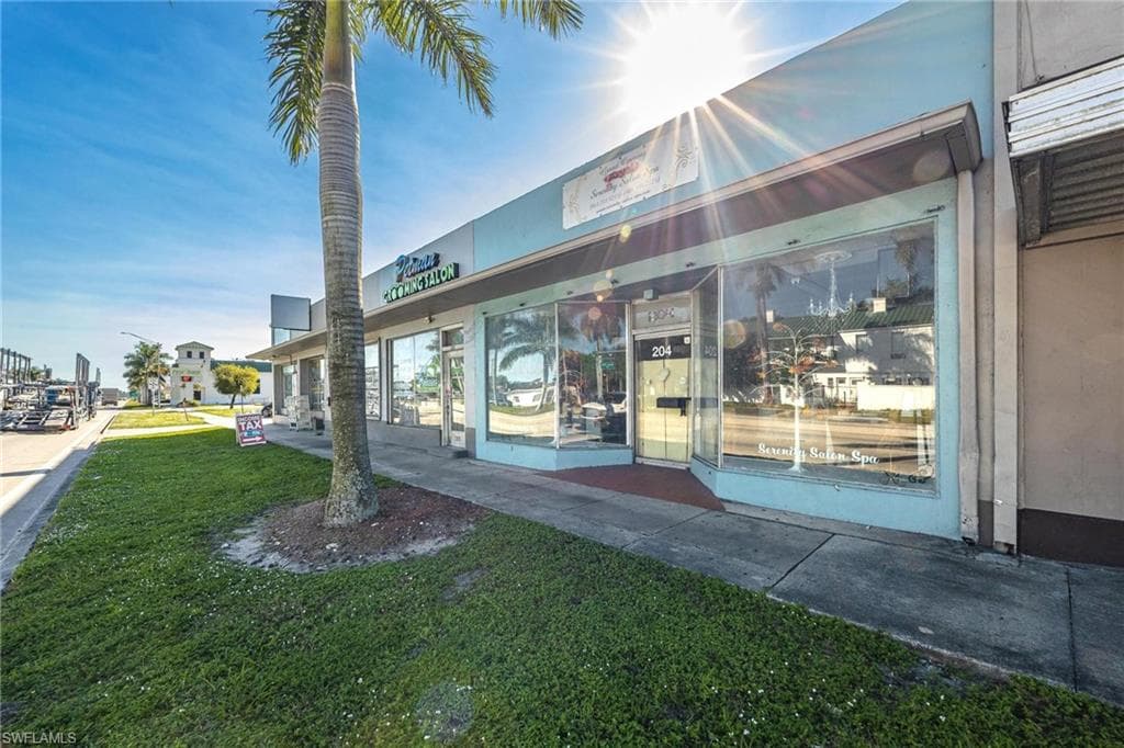 204 E Sugarland HWY CLEWISTON, FL 33440