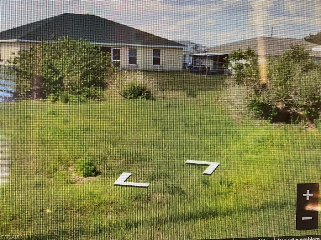 317-319 Piedmont ST LEHIGH ACRES, FL 33974
