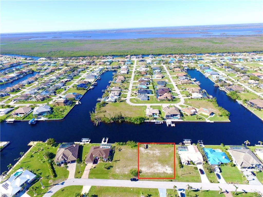 3420 SW 27th PL CAPE CORAL, FL 33914