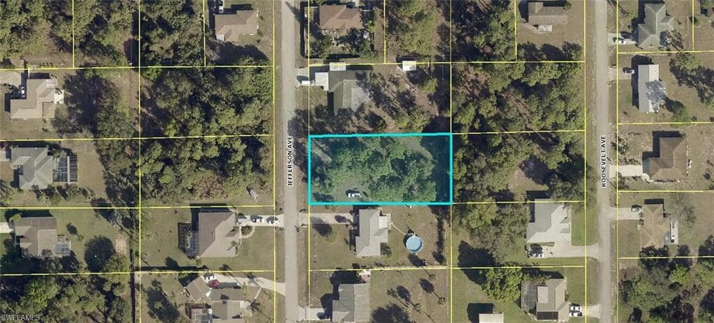 118 Jefferson AVE LEHIGH ACRES, FL 33936
