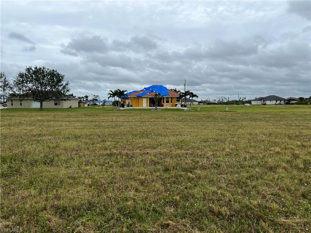 3241 Gulfstream CAPE CORAL, FL 33993