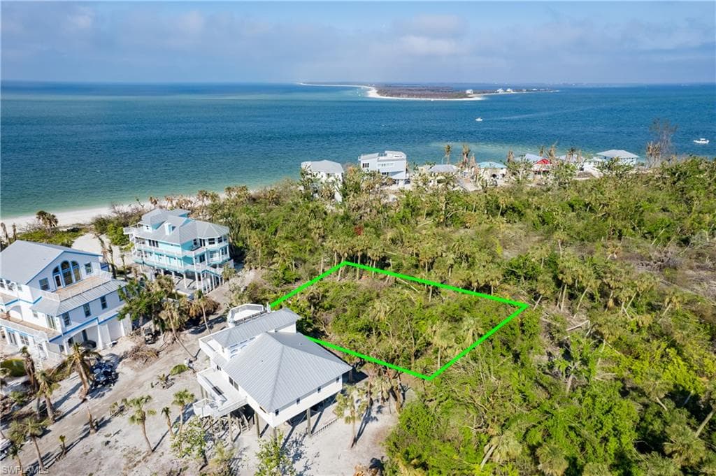 151 White Pelican DR Upper Captiva, FL 33924