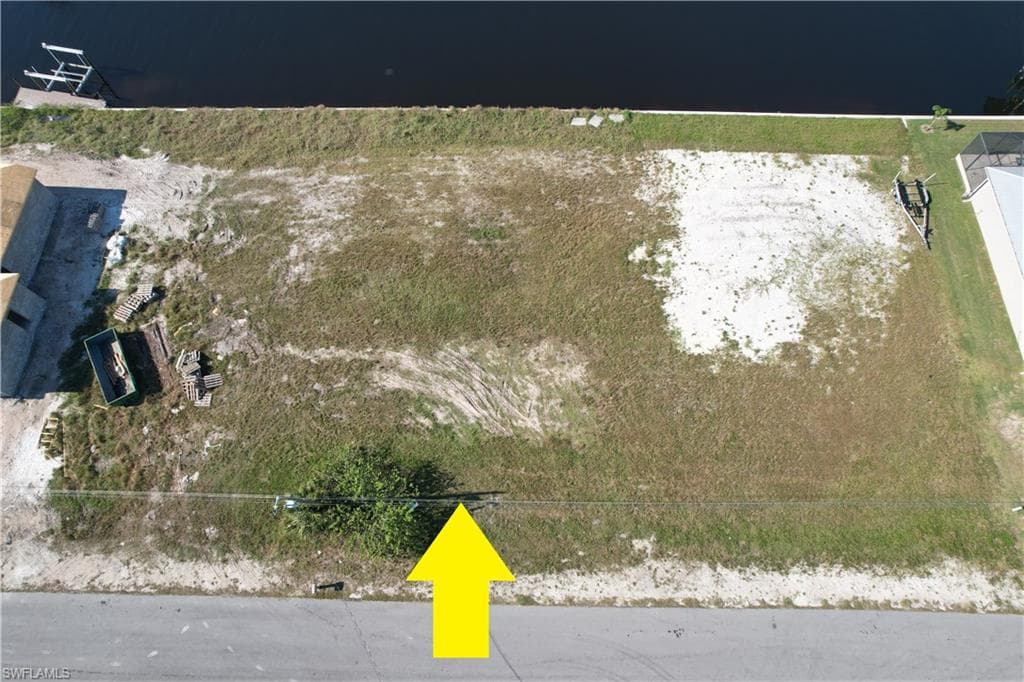 110 SW 35th PL CAPE CORAL, FL 33991