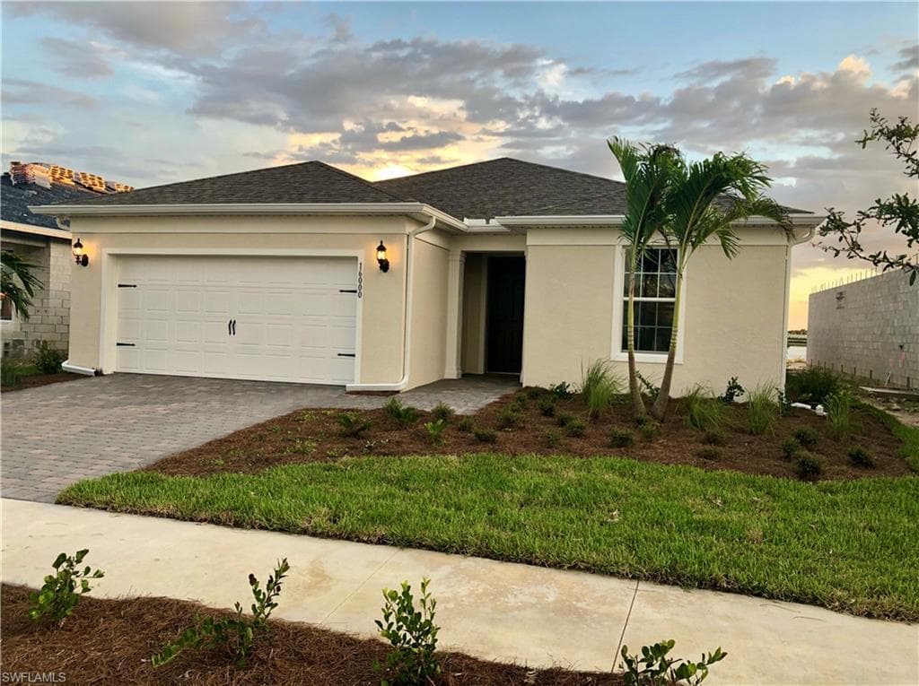 16000 Shoreline DR Babcock Ranch, FL 33982
