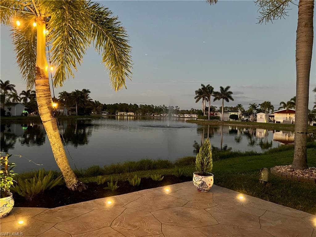 3125 Crystal Lake DR NAPLES, FL 34119