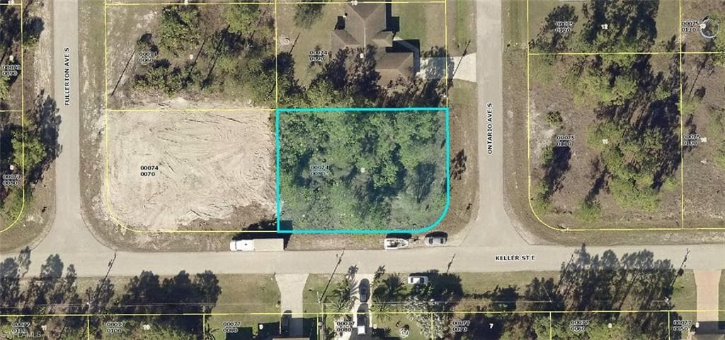 814 Ontario AVE S LEHIGH ACRES, FL 33974