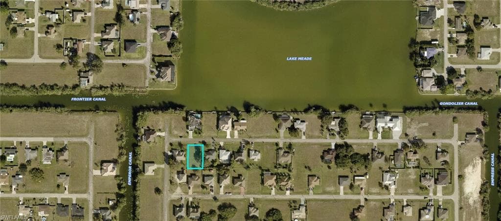 1028 NE 19th TER CAPE CORAL, FL 33909