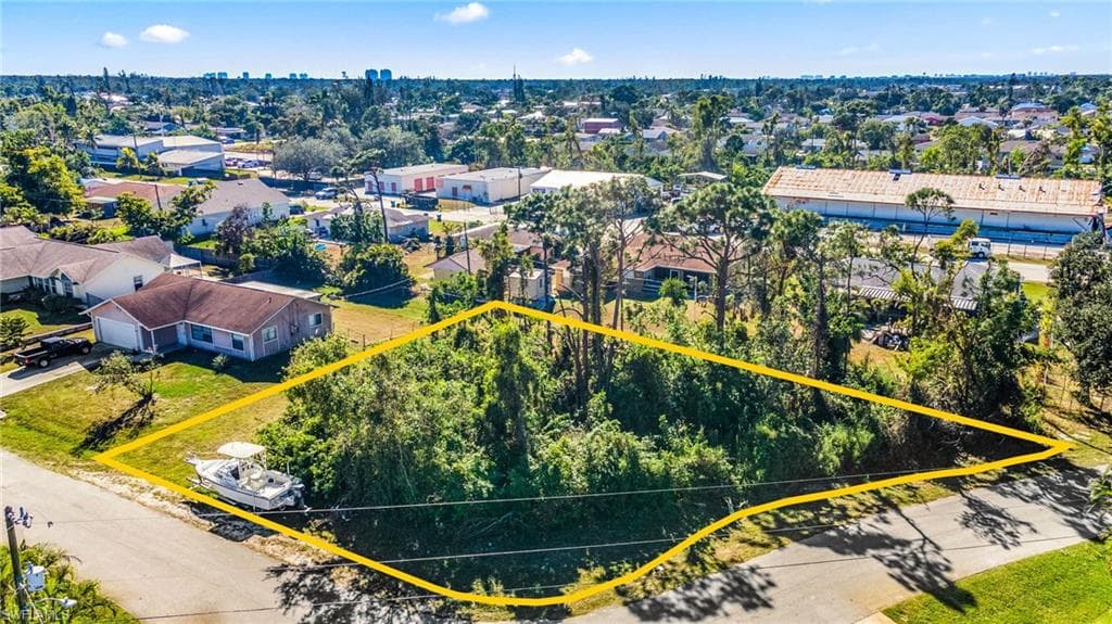18432 NARCISSUS RD FORT MYERS, FL 33912